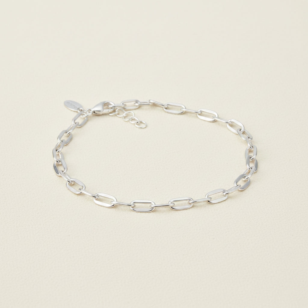 Silver chain link bracelet with oval links and small clasp detail