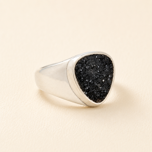 Side profile black druzy triangle wide band ring, silver-tone bezel