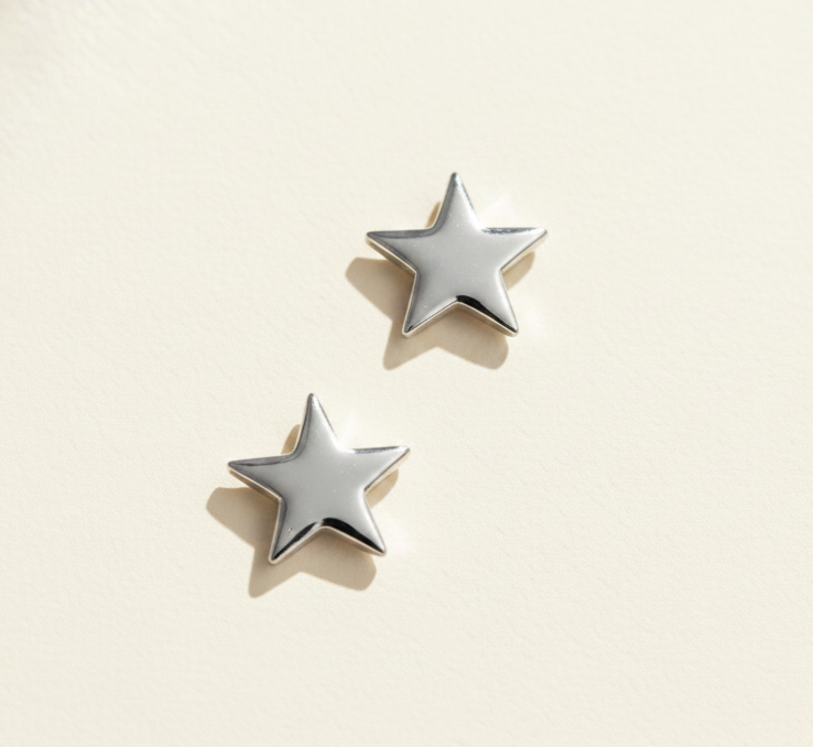 Star stud earrings with five-point silver-tone stars